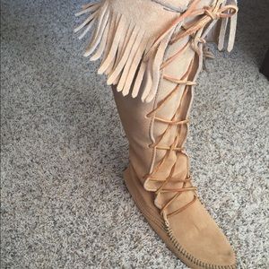 Minnetonka boots